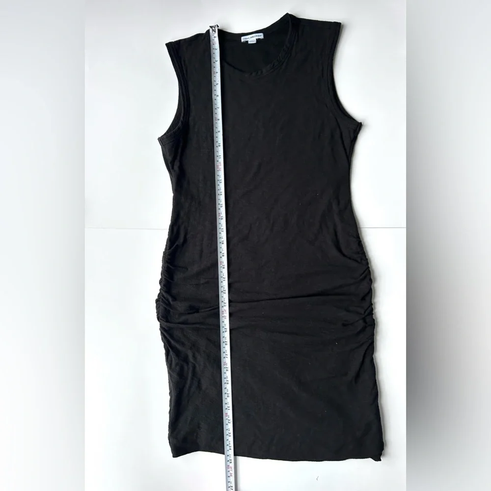 James Perse Sleeveless Black Dress
Ruched Sides Size 2 / medium standard - Picture 3 of 7